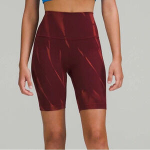 Lululemon Wunder Train High-Rise Short 8" red size 4